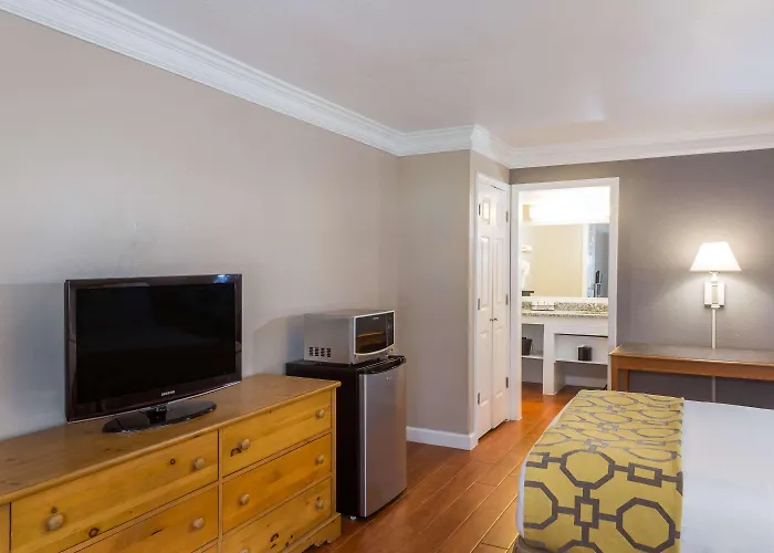 Hotel Casa Bella & Extended Tallahassee