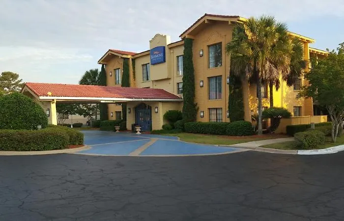 Hotel Casa Bella & Extended 2*
