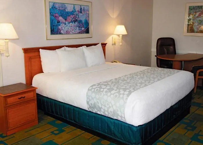 Hotel Casa Bella & Extended 2*